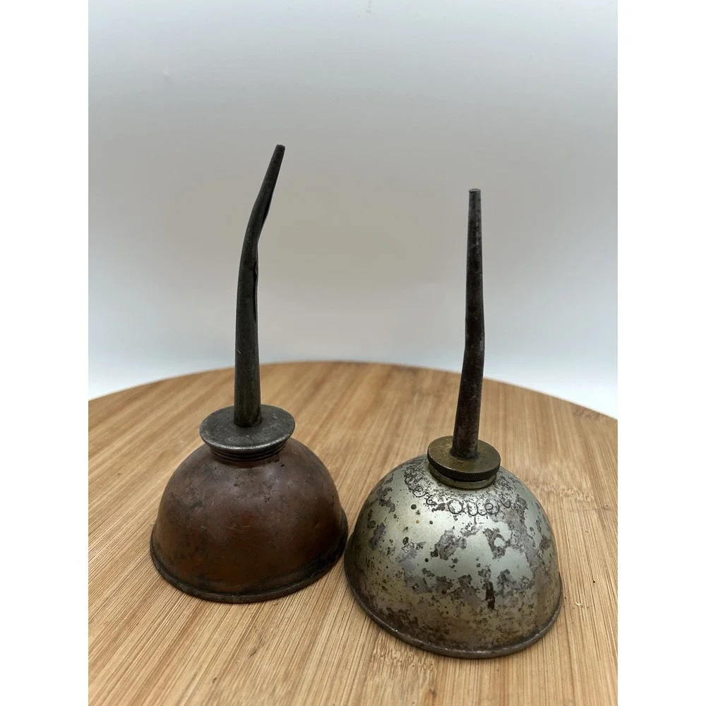 2 Vintage‎ Thumb Pump Oil Cans - 1 Master Oiler And 1 Unbranded